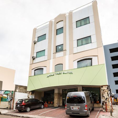 Oyo 210 Apple Tree Suites Cebu Stadt Exterior foto