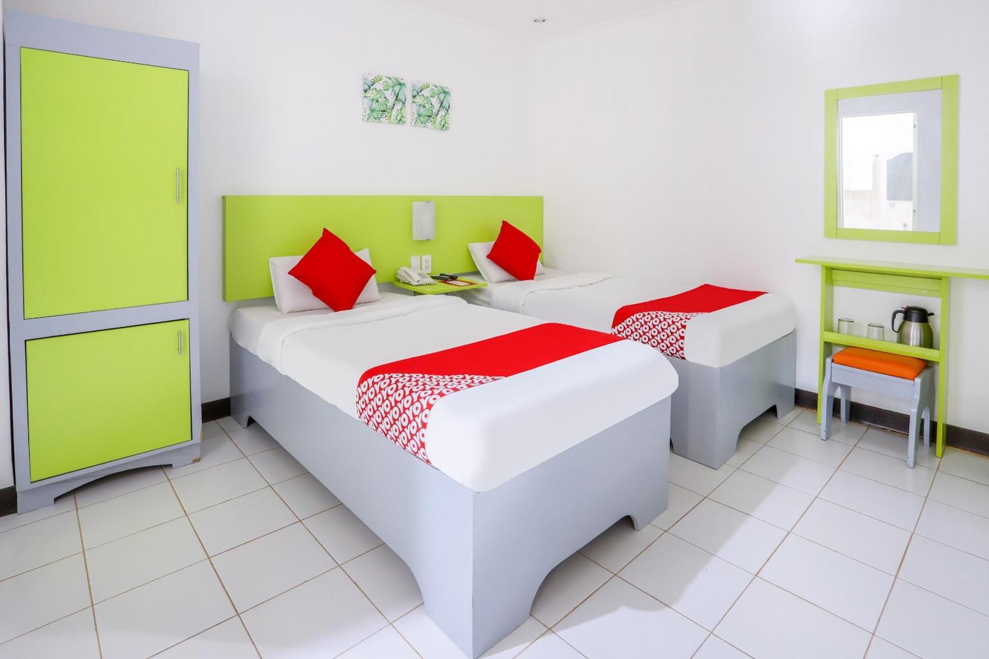 Oyo 210 Apple Tree Suites Cebu Stadt Exterior foto